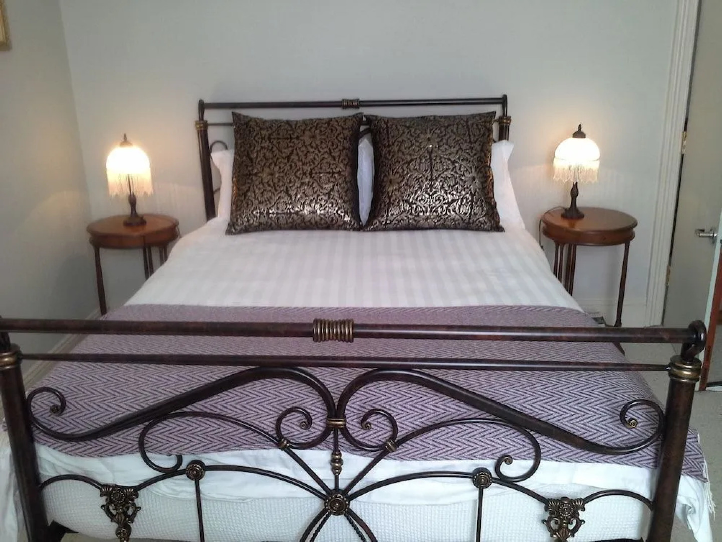 Stoke House Bed And Breakfast