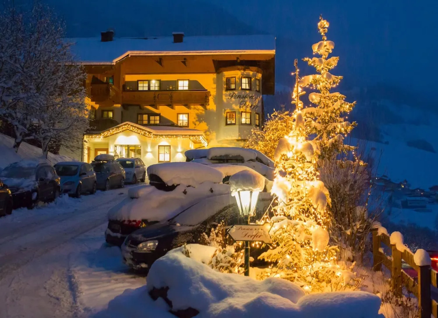 Hotel & Chalet Dorfer