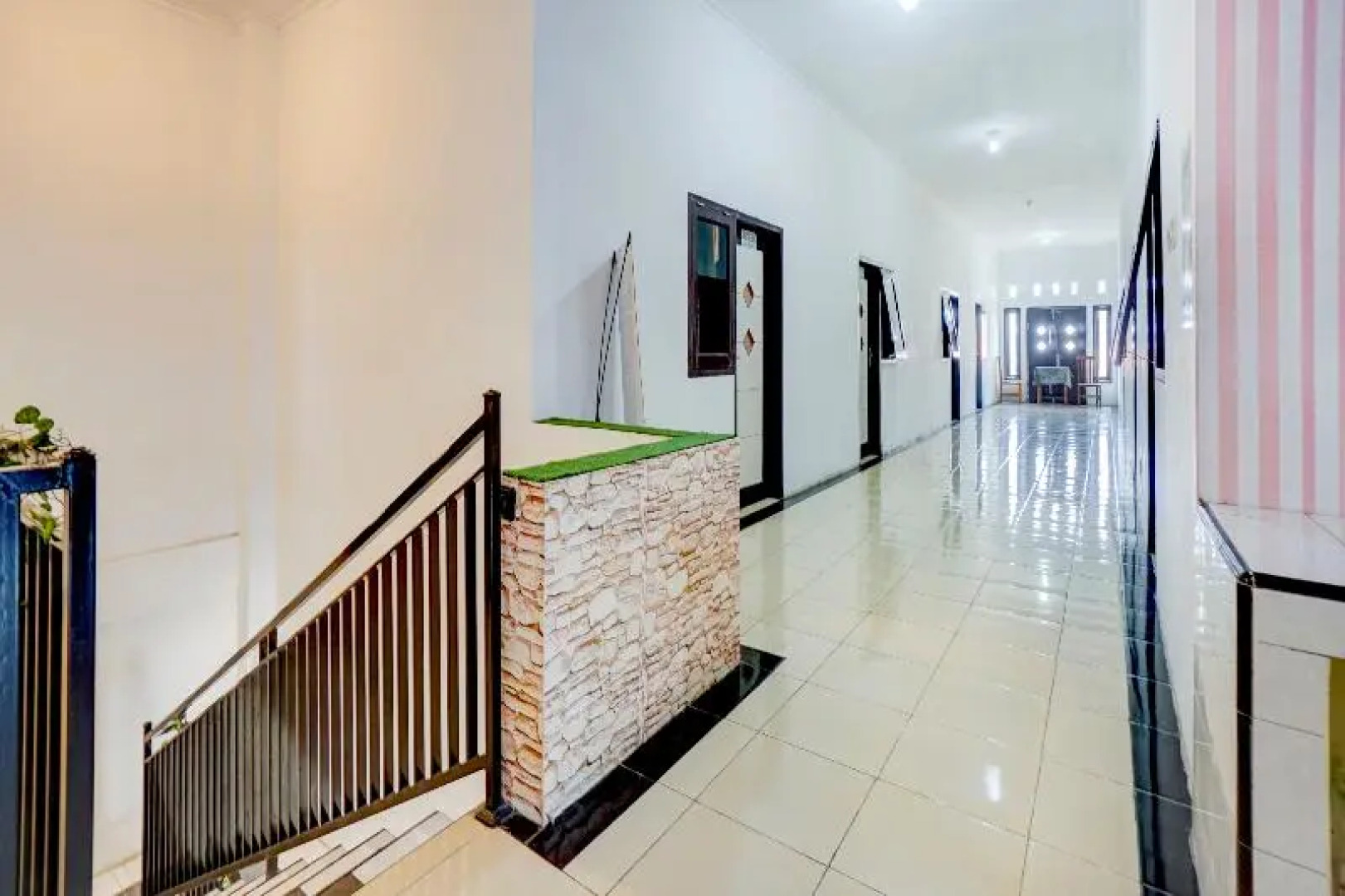 OYO Flagship 90502 Holistay Malang New