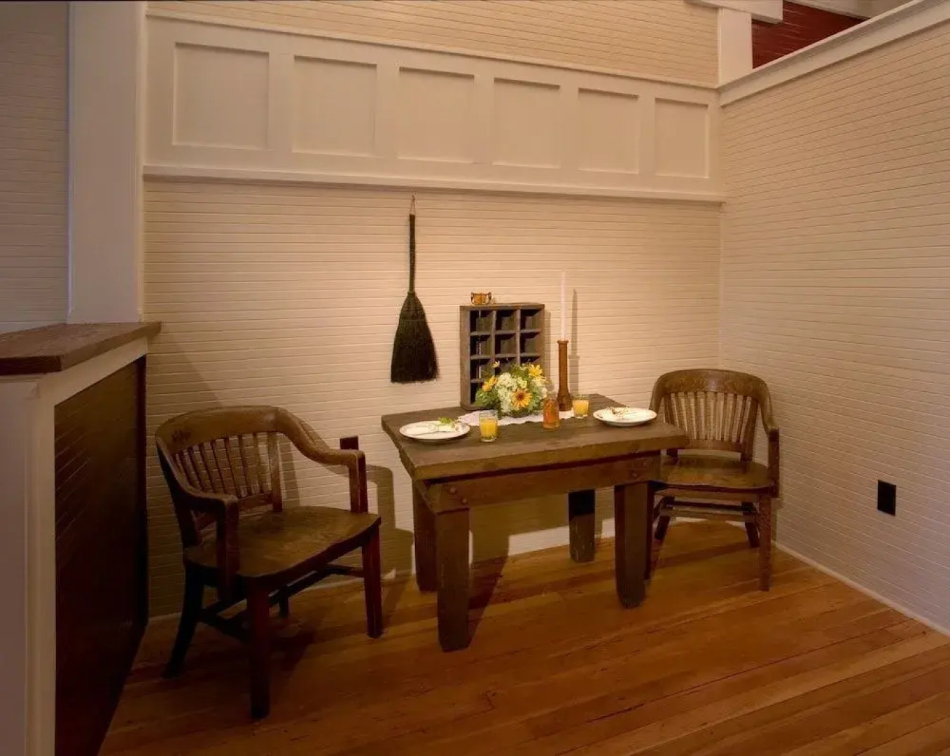 Mccloud Mercantile Hotel