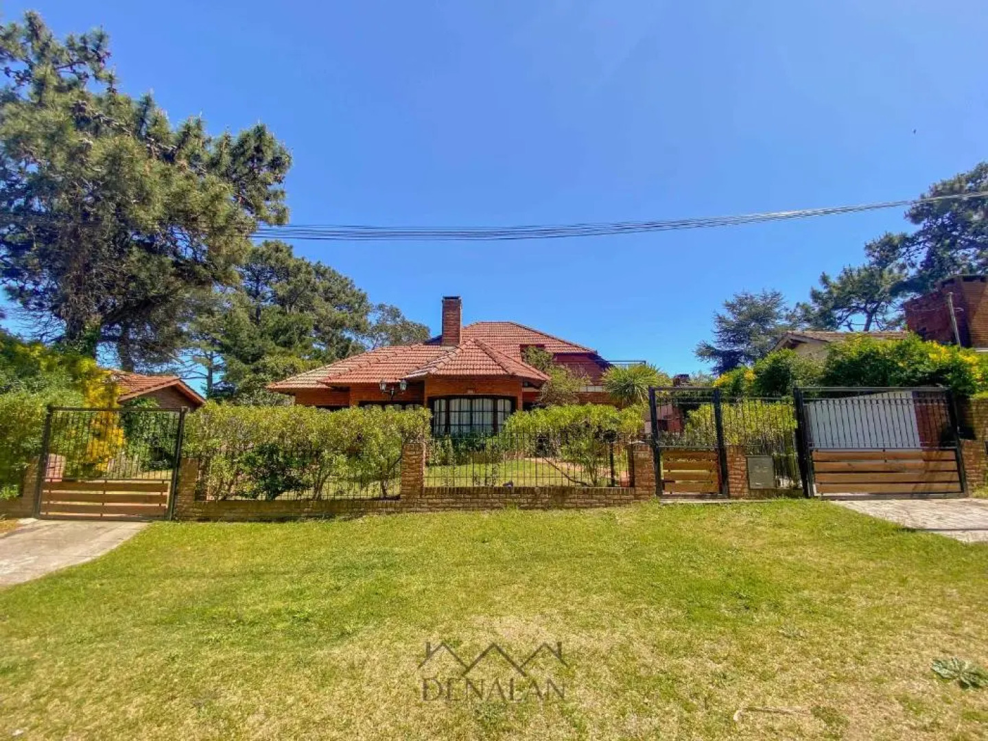 Cabaña Tinta Roja II