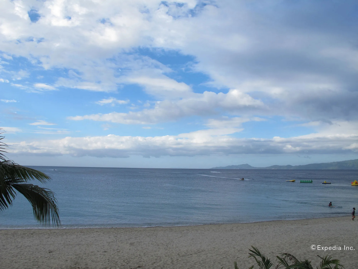 White Beach Hotel Puerto Galera powered by Cocotel
