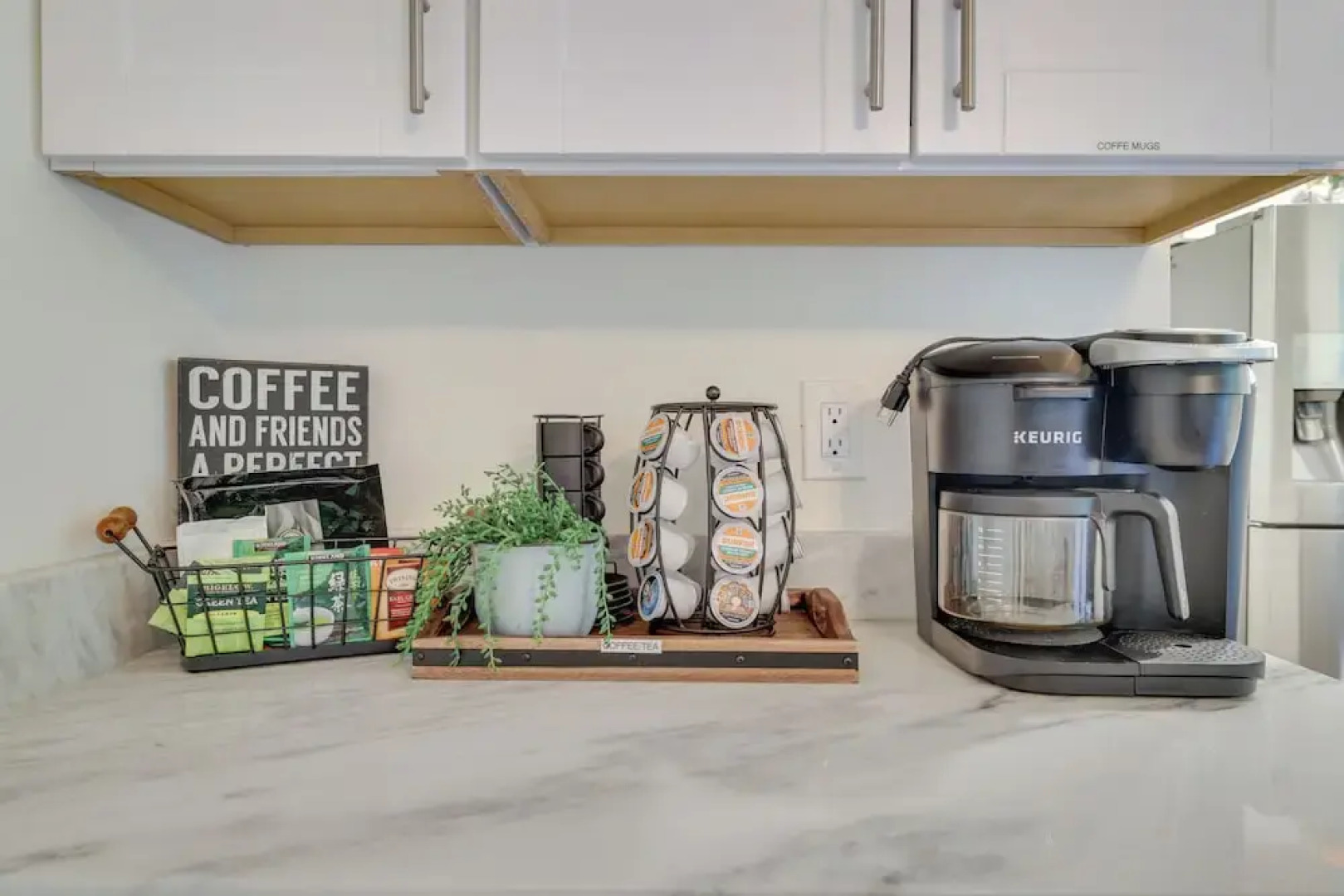 7 Mi to Camelback Mtn: Chic Penn Estates Home