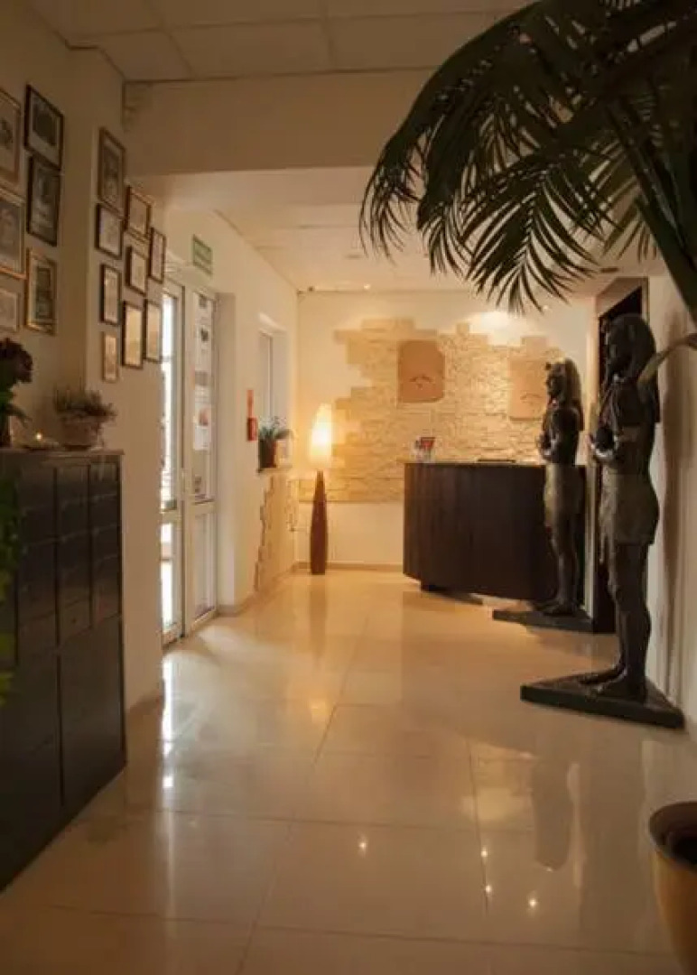 Relax Inn Health & Spa