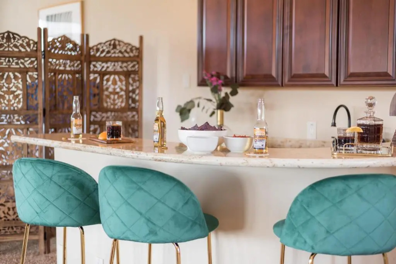 Sunbeam by Avantstay Elegant, Private Desert Home w/ Infinity Pool, Spa & View