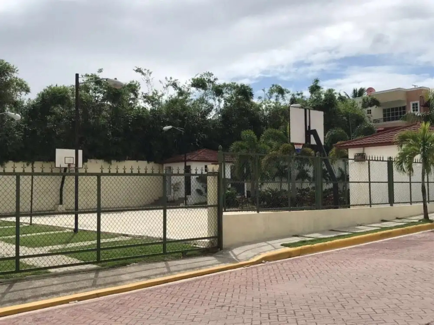 Condos at Paradise 3