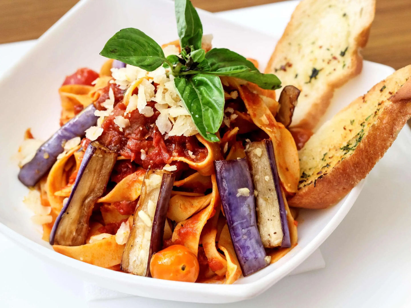 Отель Novotel Bali Nusa Dua - Hotel & Residences