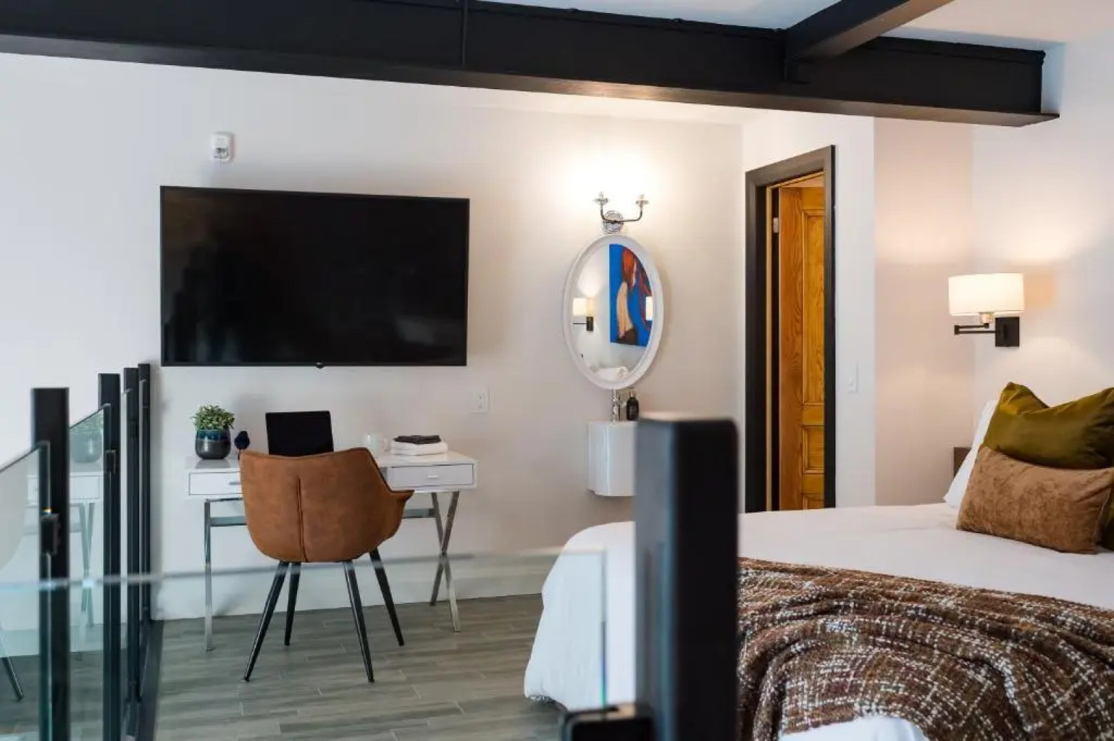 48 King West Boutique Hotel