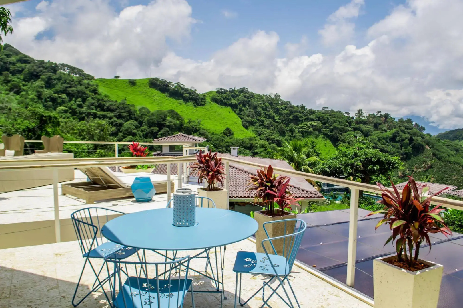 The Retreat at Altos del Monte