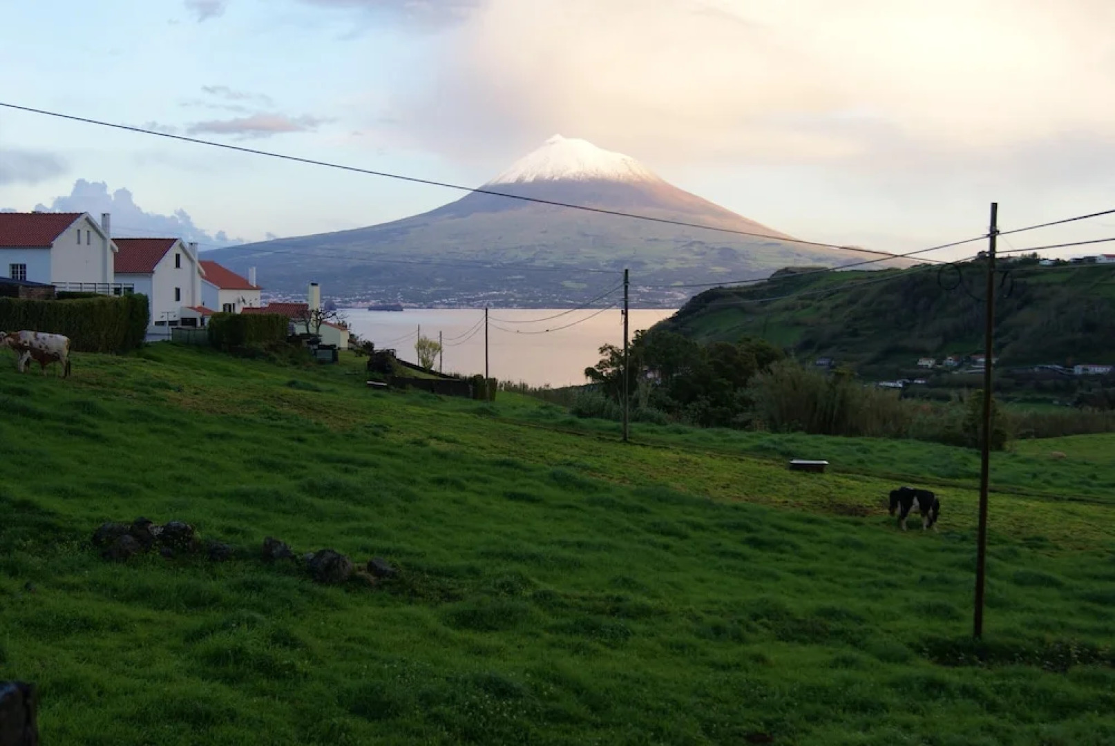 House With 2 Bedrooms in Horta, With Wonderful sea View, Enclosed Garden and Wifi Near the Beach