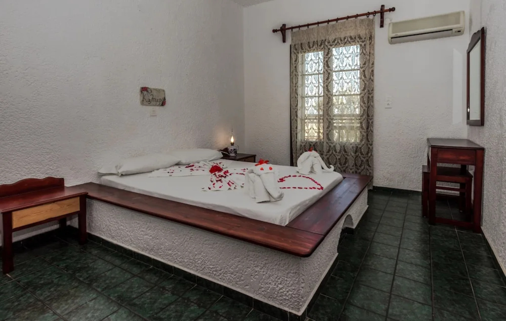 Evagelistria Apartments