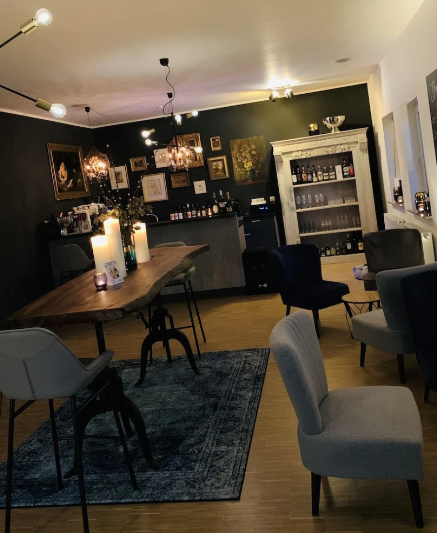 Danilos Boardinghouse