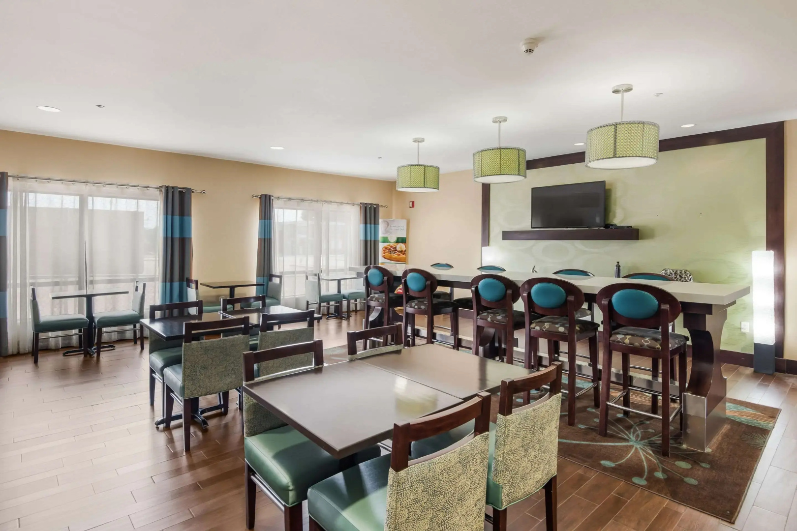 Quality Inn & Suites Quincy - Downtown