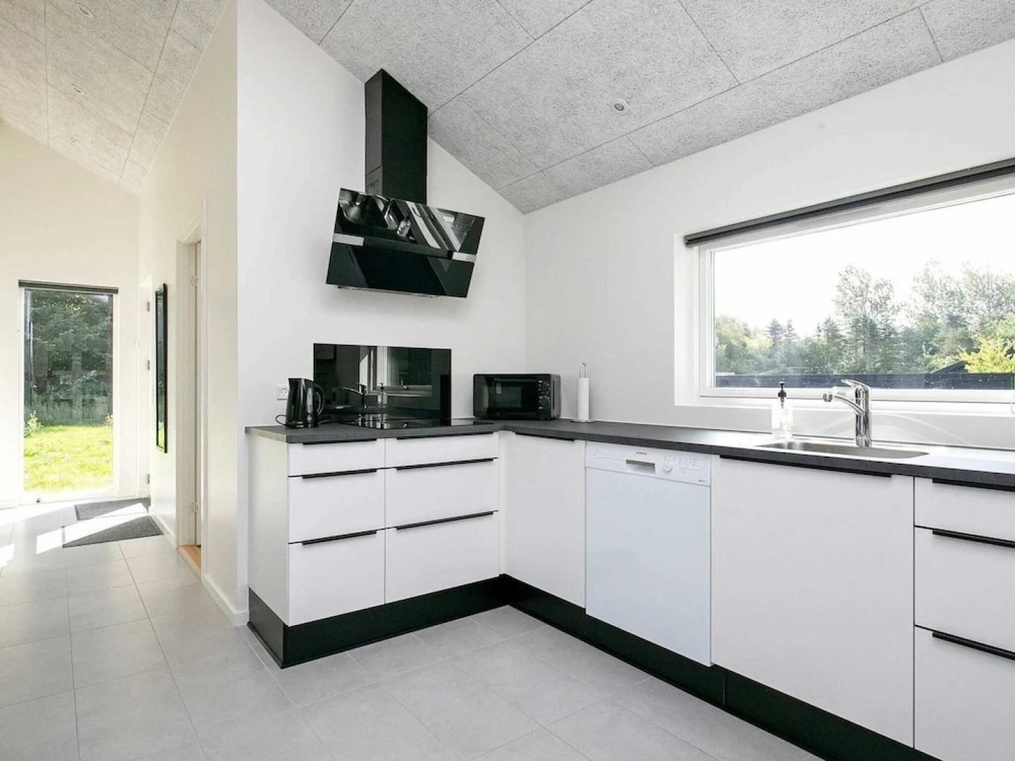 8 Person Holiday Home in Bindslev