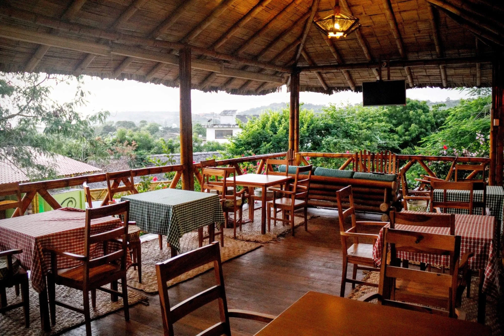 Nativa Bambu Ecolodge
