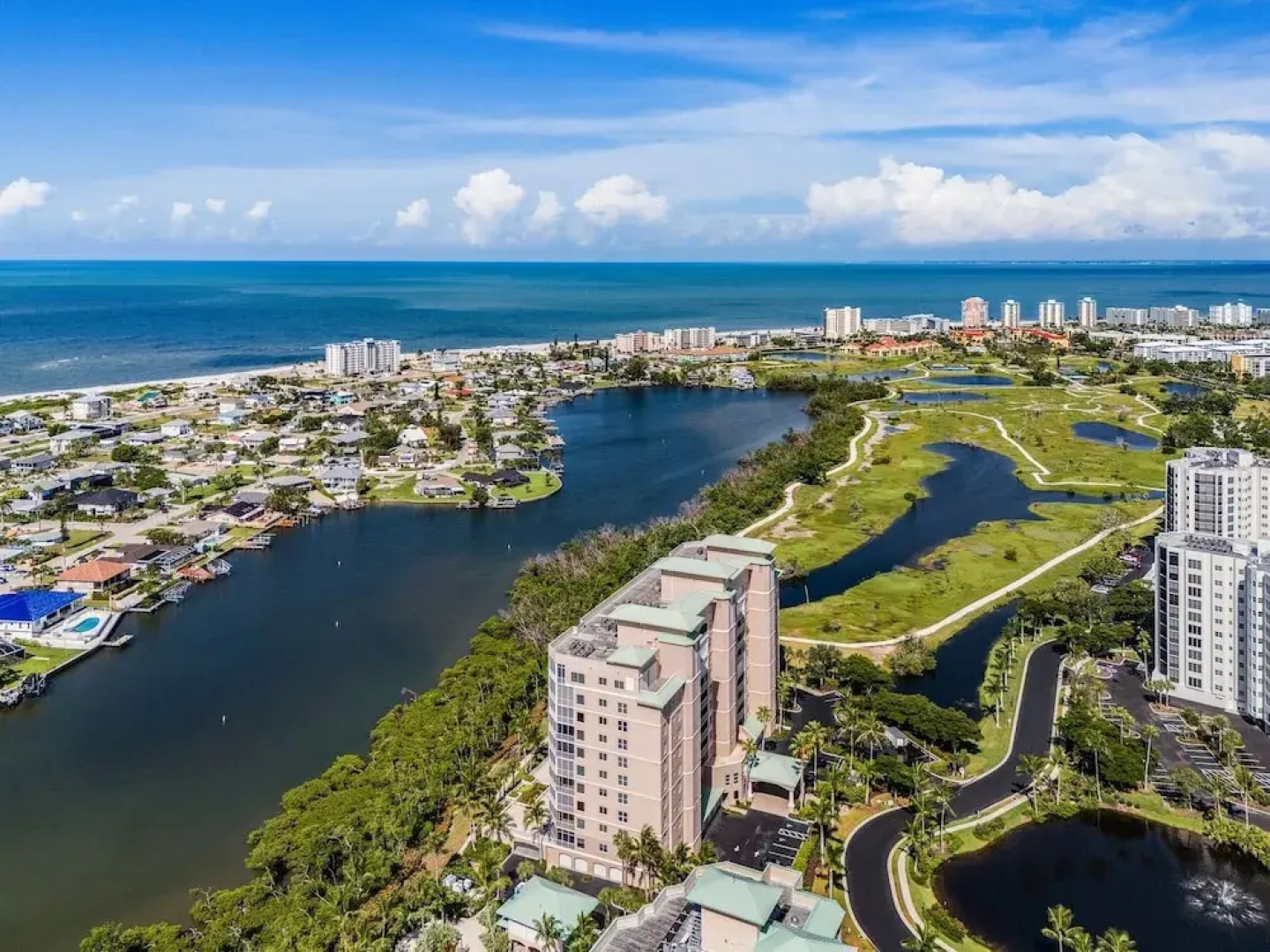 Waterside #835: Bayscape Bliss 3br/2ba Condo W/ Pool! 3 Bedroom Condo