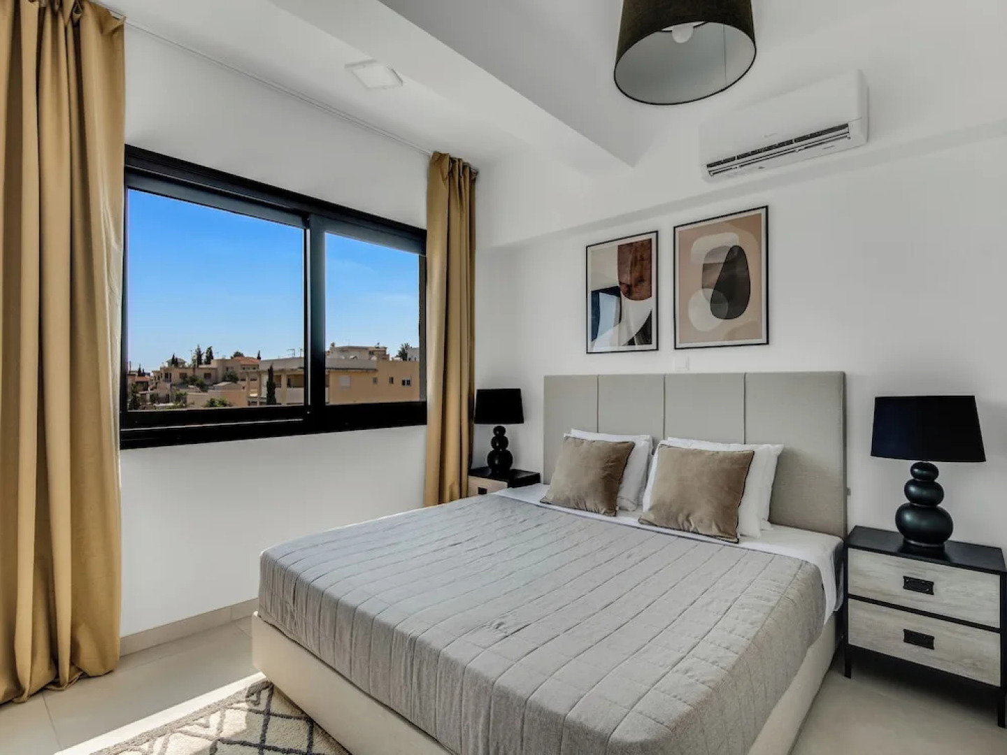 Sanders Elgio - Charming Studio With Balcony