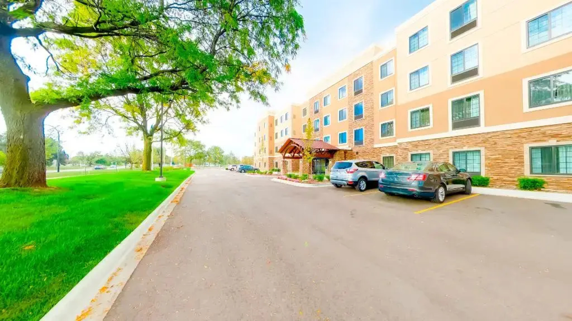 Staybridge Suites Ann Arbor- Univ of Michigan by IHG