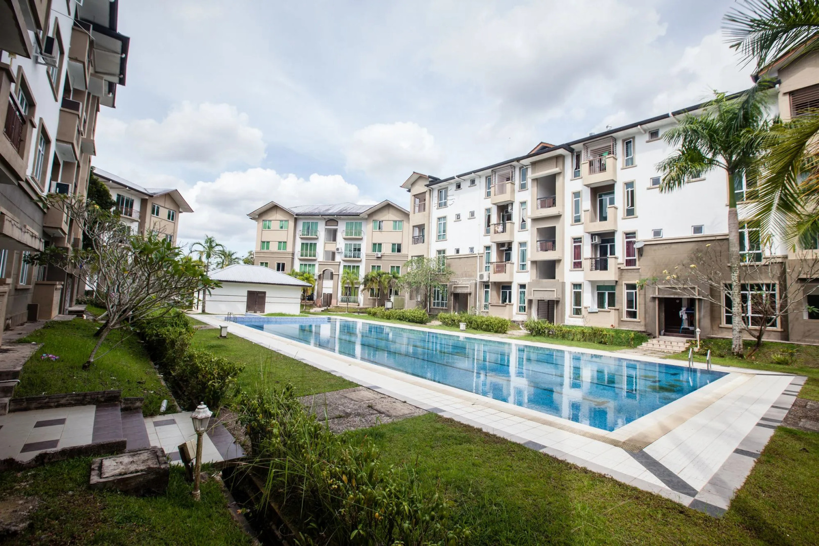 Natol Homestay - Kuching Home Penthouse Airport Road