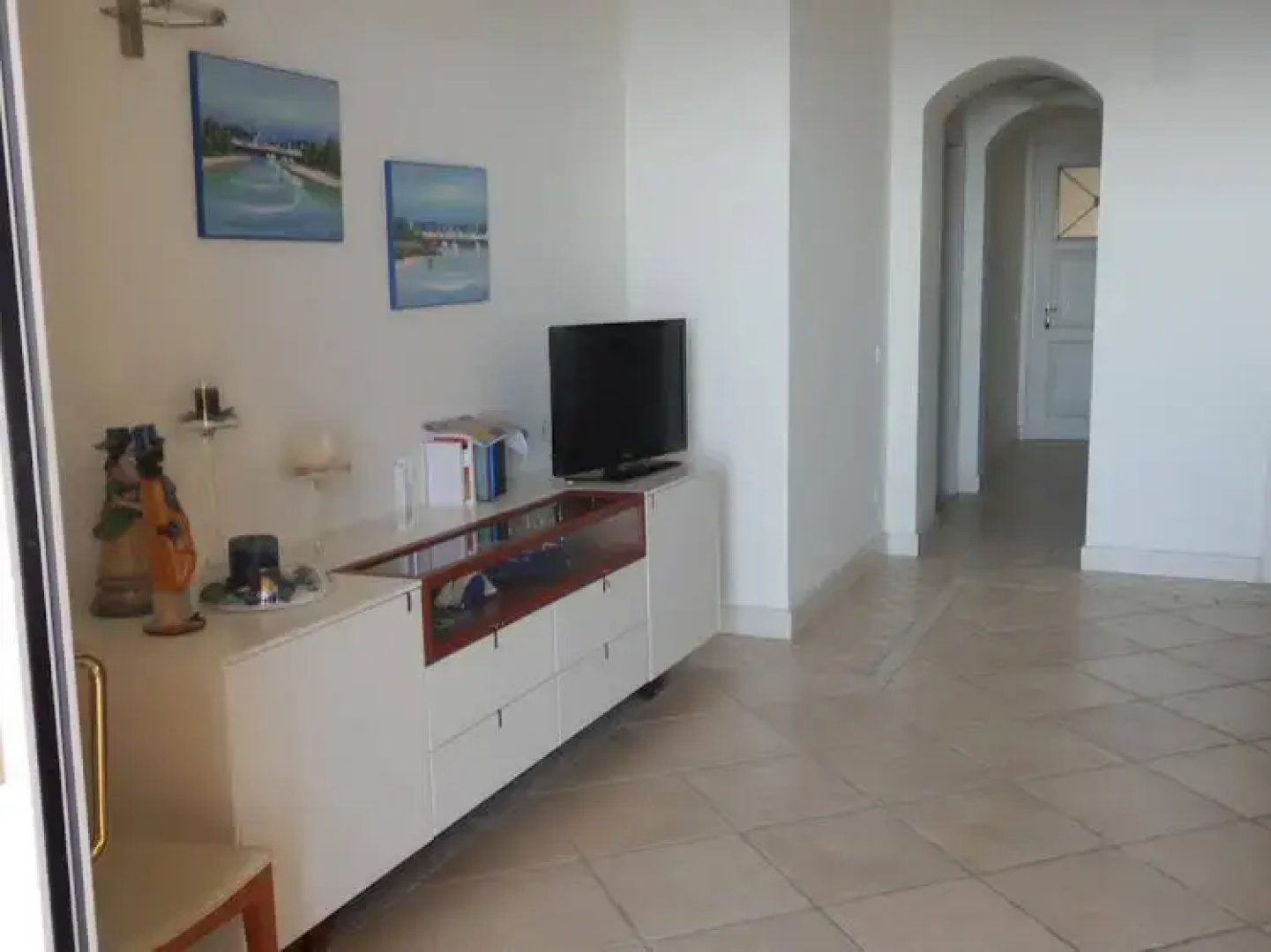 Fleri - One-bedroom Apartment