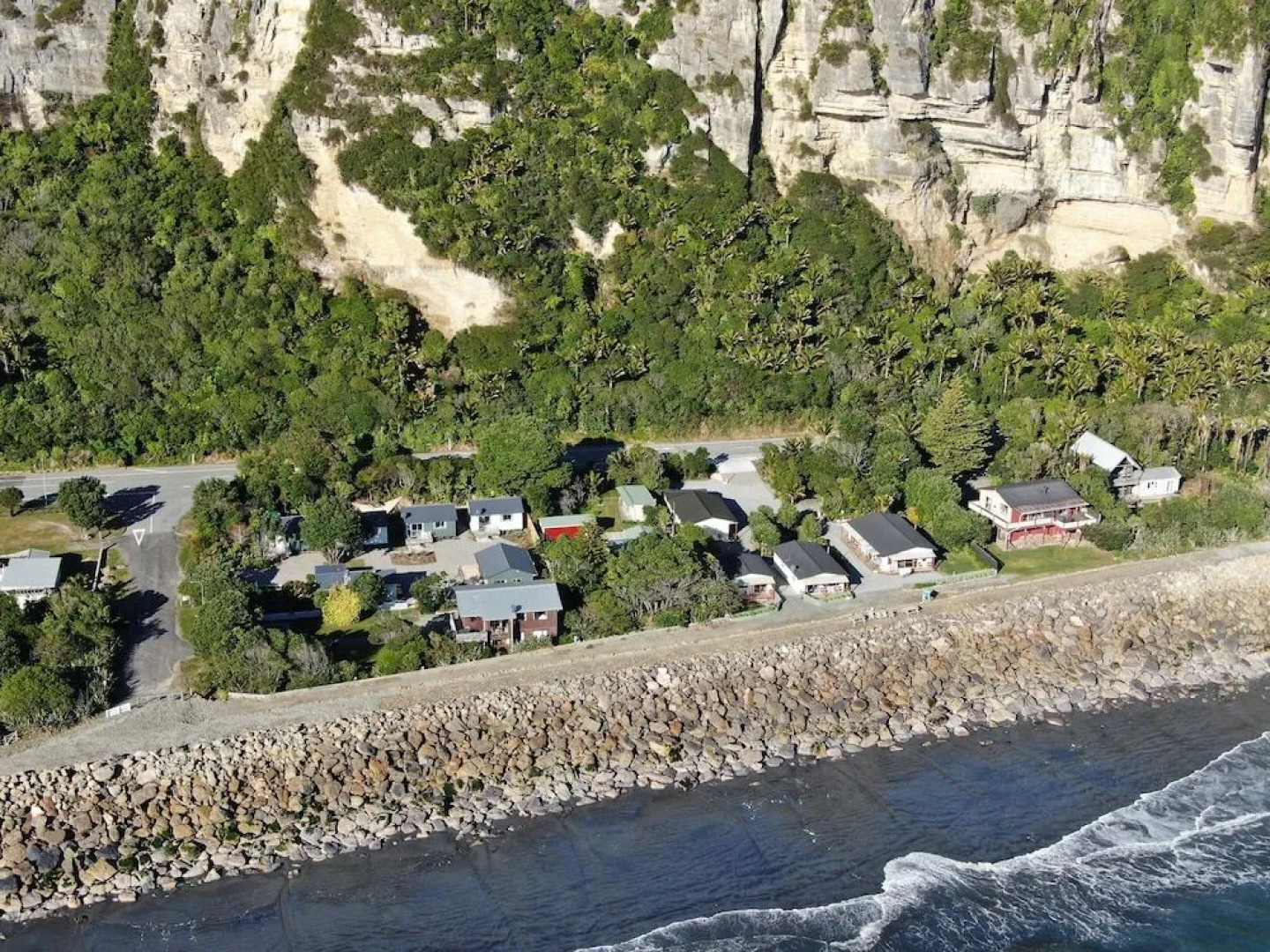 Punakaiki Beachfront Motels