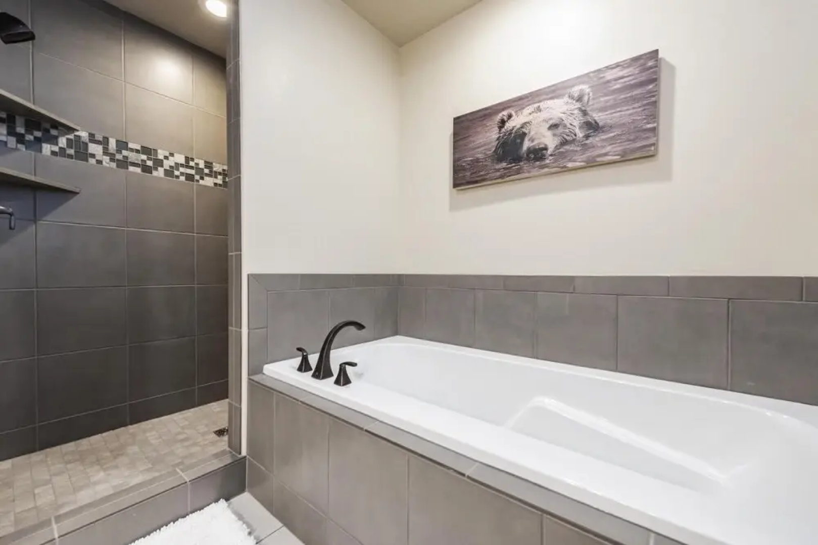 Luxury Designer Home, Beach Access, Pool Access, Private Community - Sleeps 39