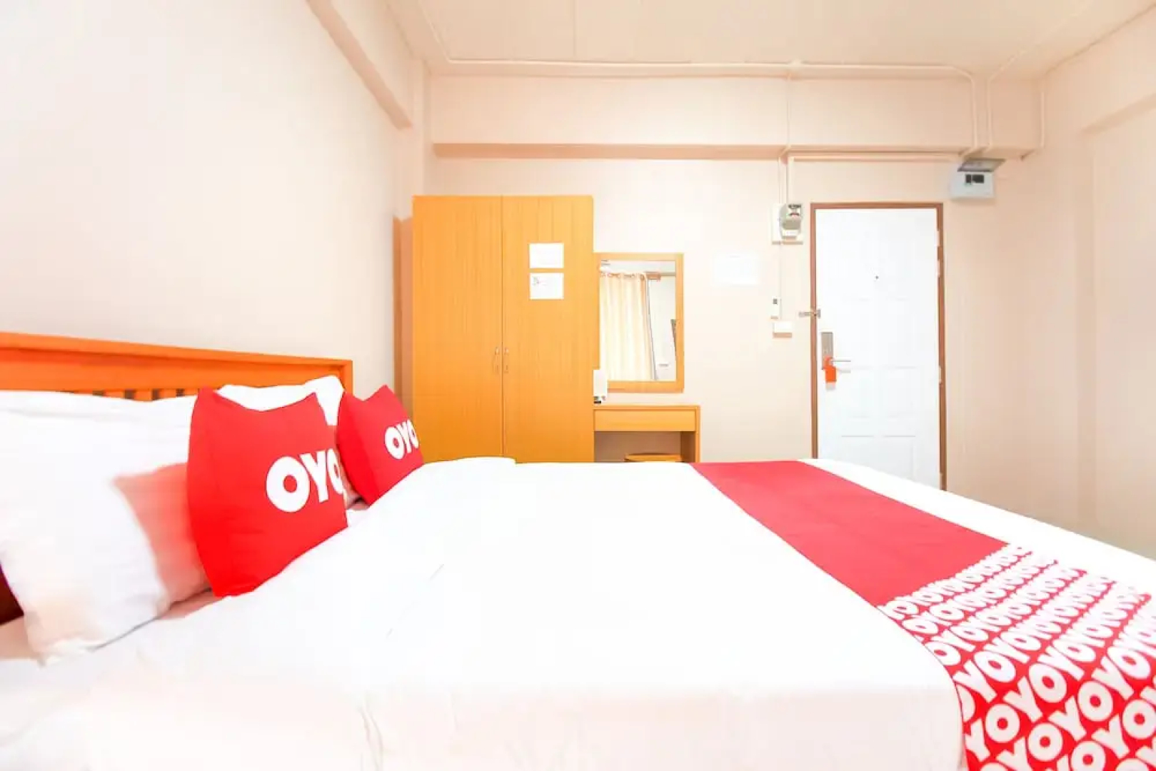 Oyo 349 Aroonrung House
