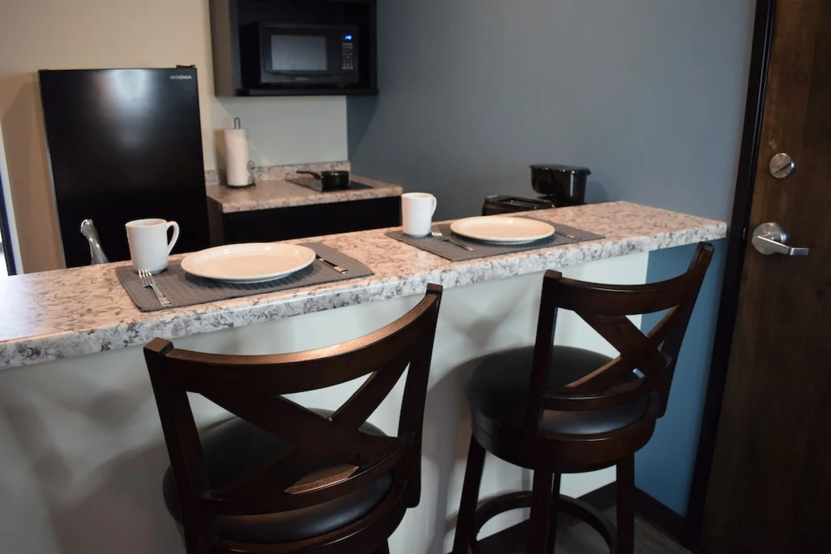 Menominee River Extended Stay Hotel