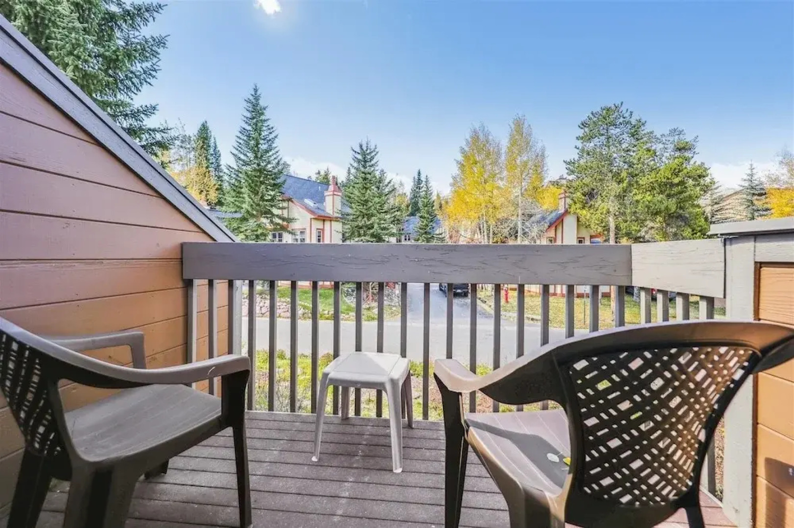 Winterpoint 20 2 Bedroom Townhouse by RedAwning