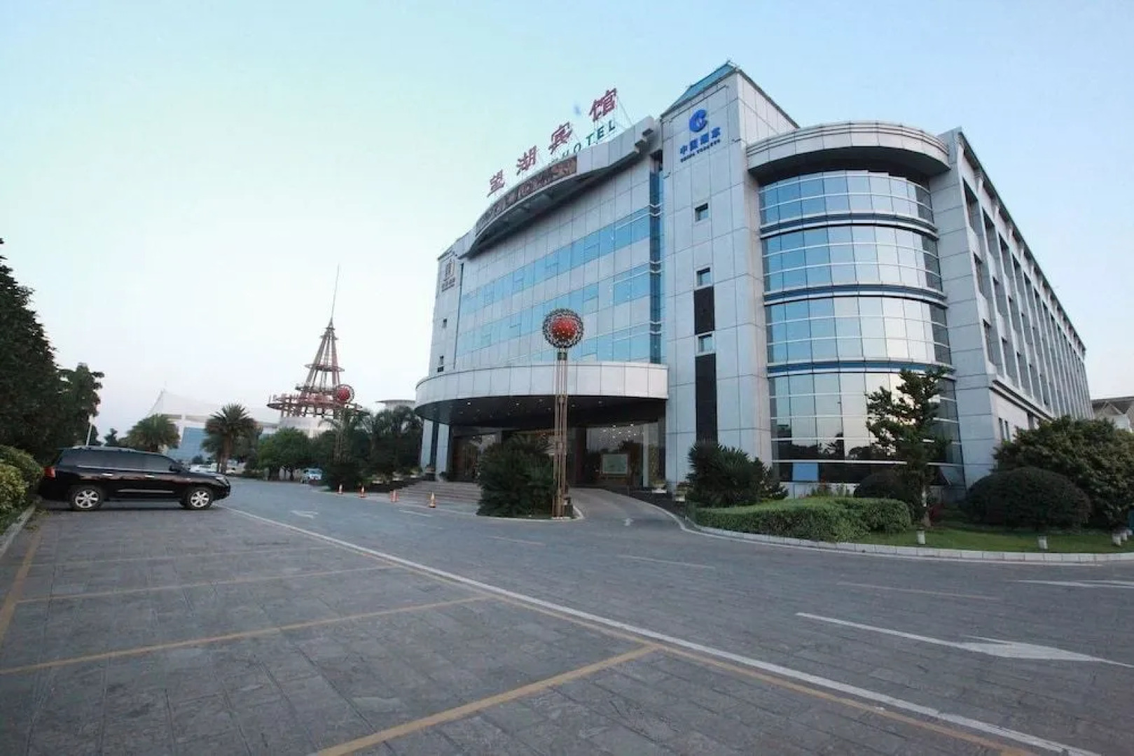 Kunming Lake View Hotel