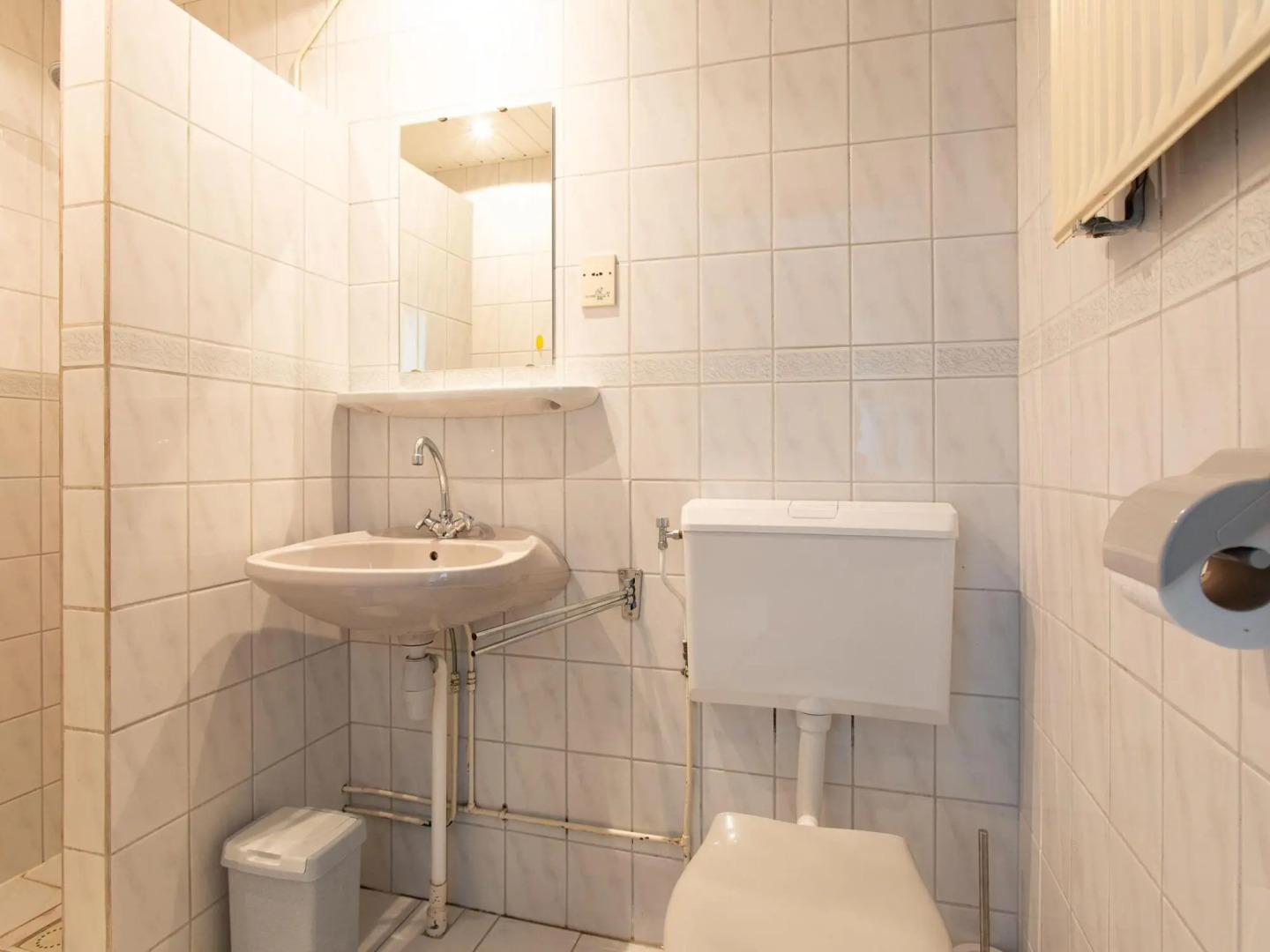 Nice House With a Dishwasher, Giethoorn at 21 km