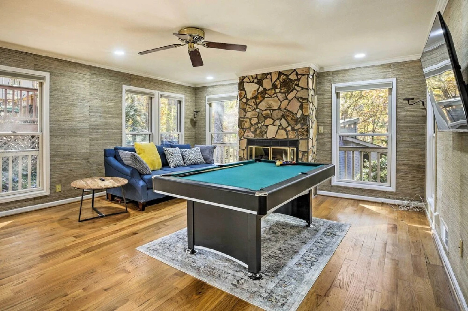 Hilltop Marietta Apt w/ Custom Design & Decor!