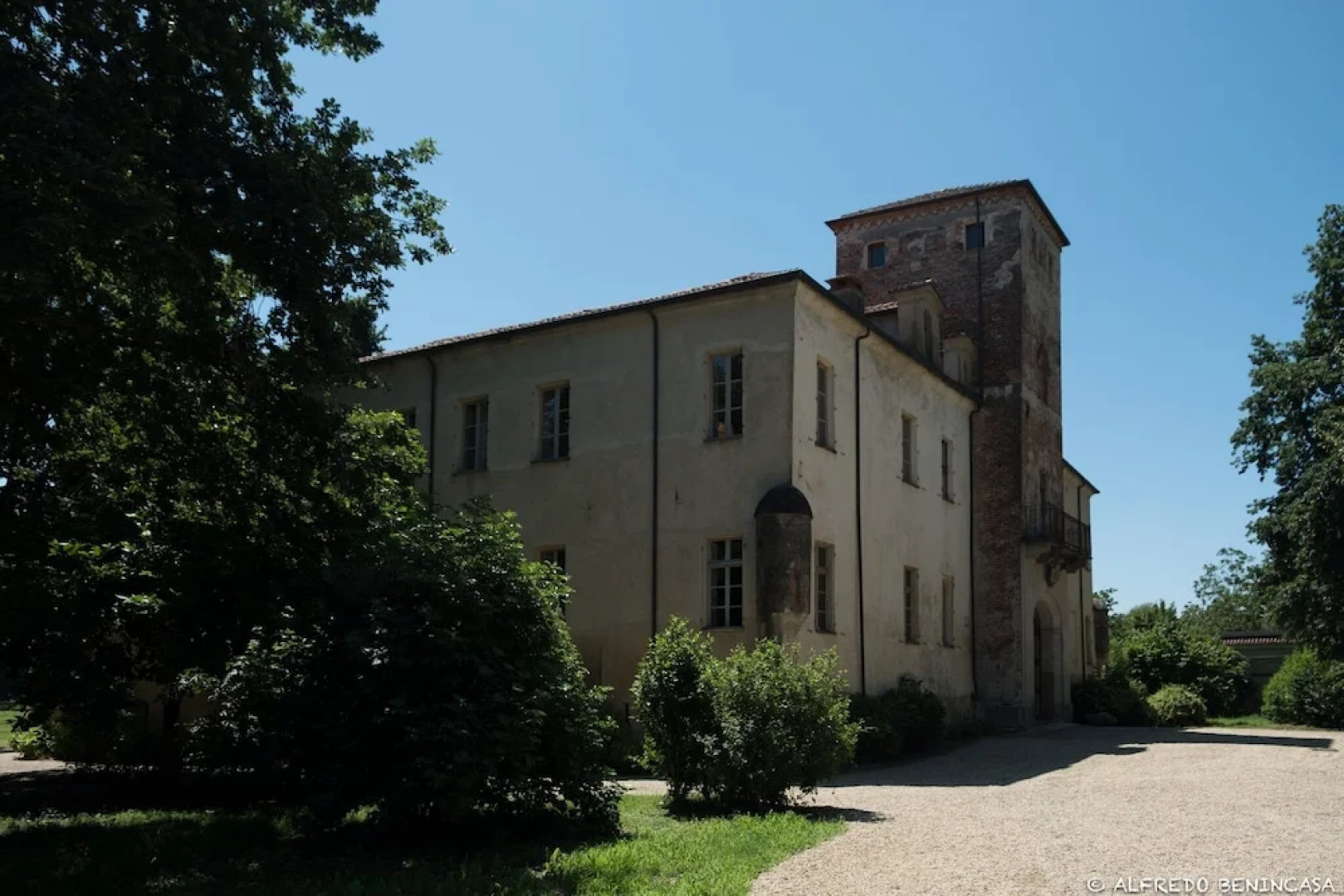 Apartment in La Loggia Turin