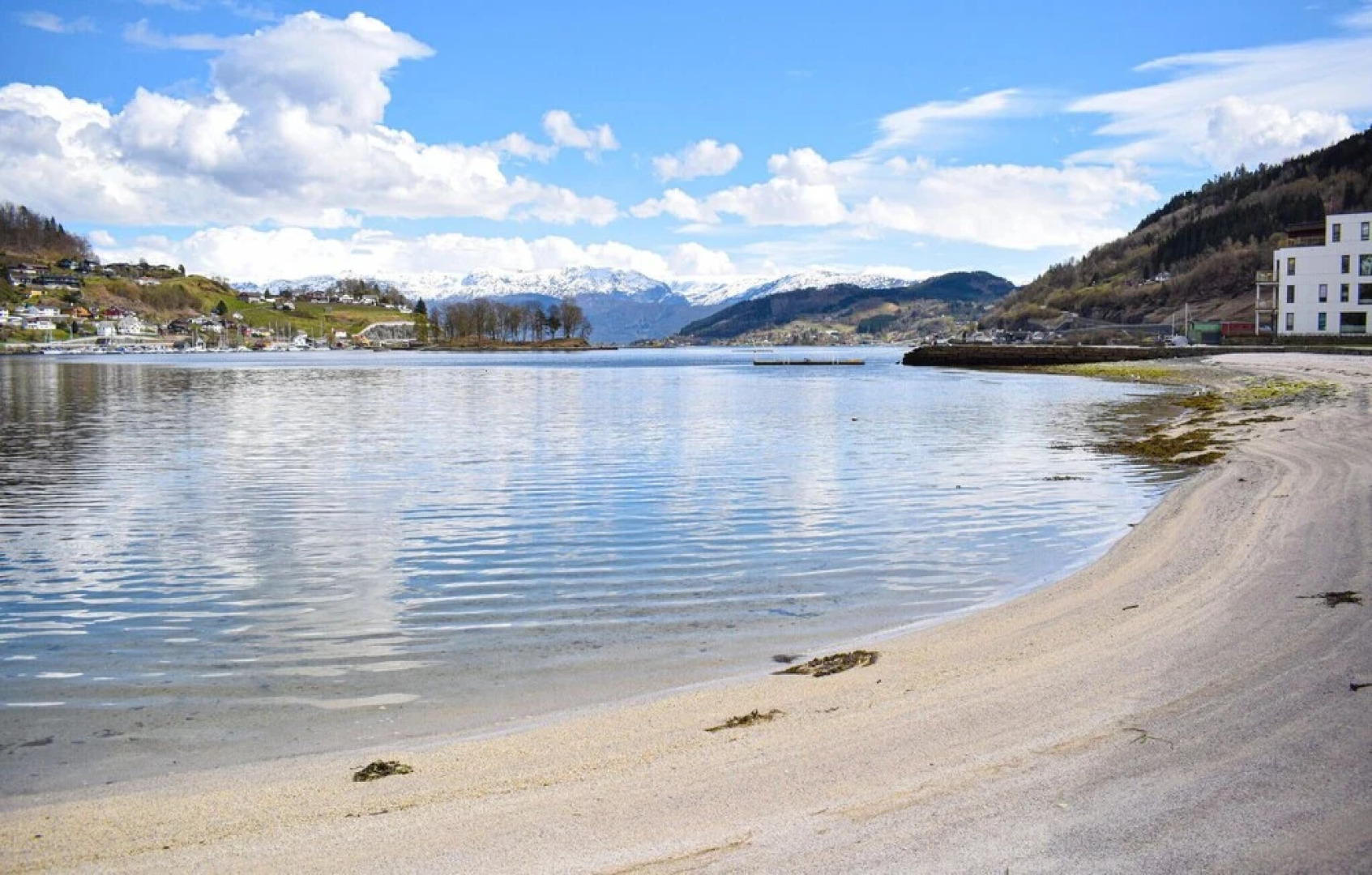 Beautiful Home in Norheimsund With 3 Bedrooms