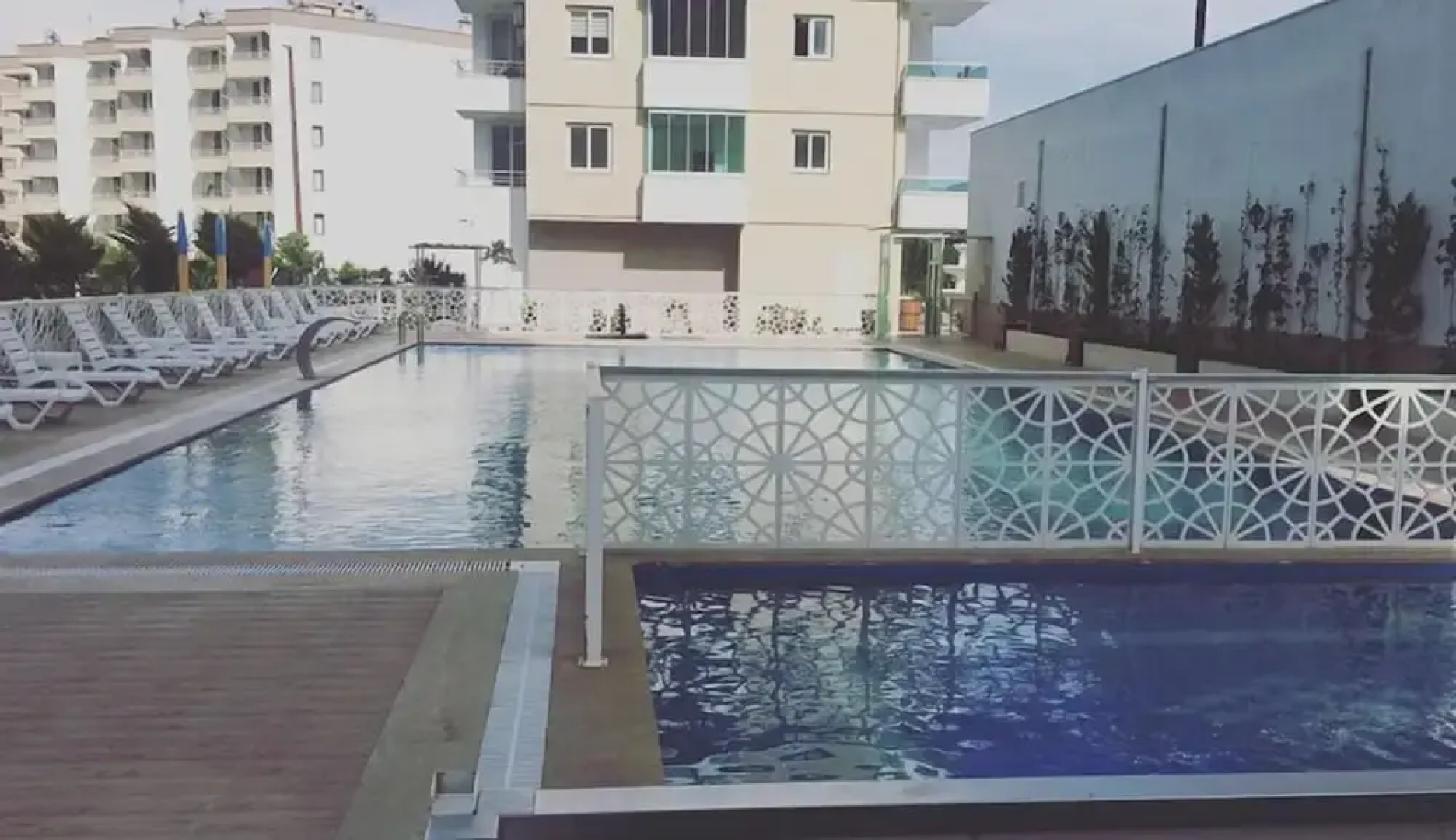 GoldenPark King Suites with Balcony & Sea view