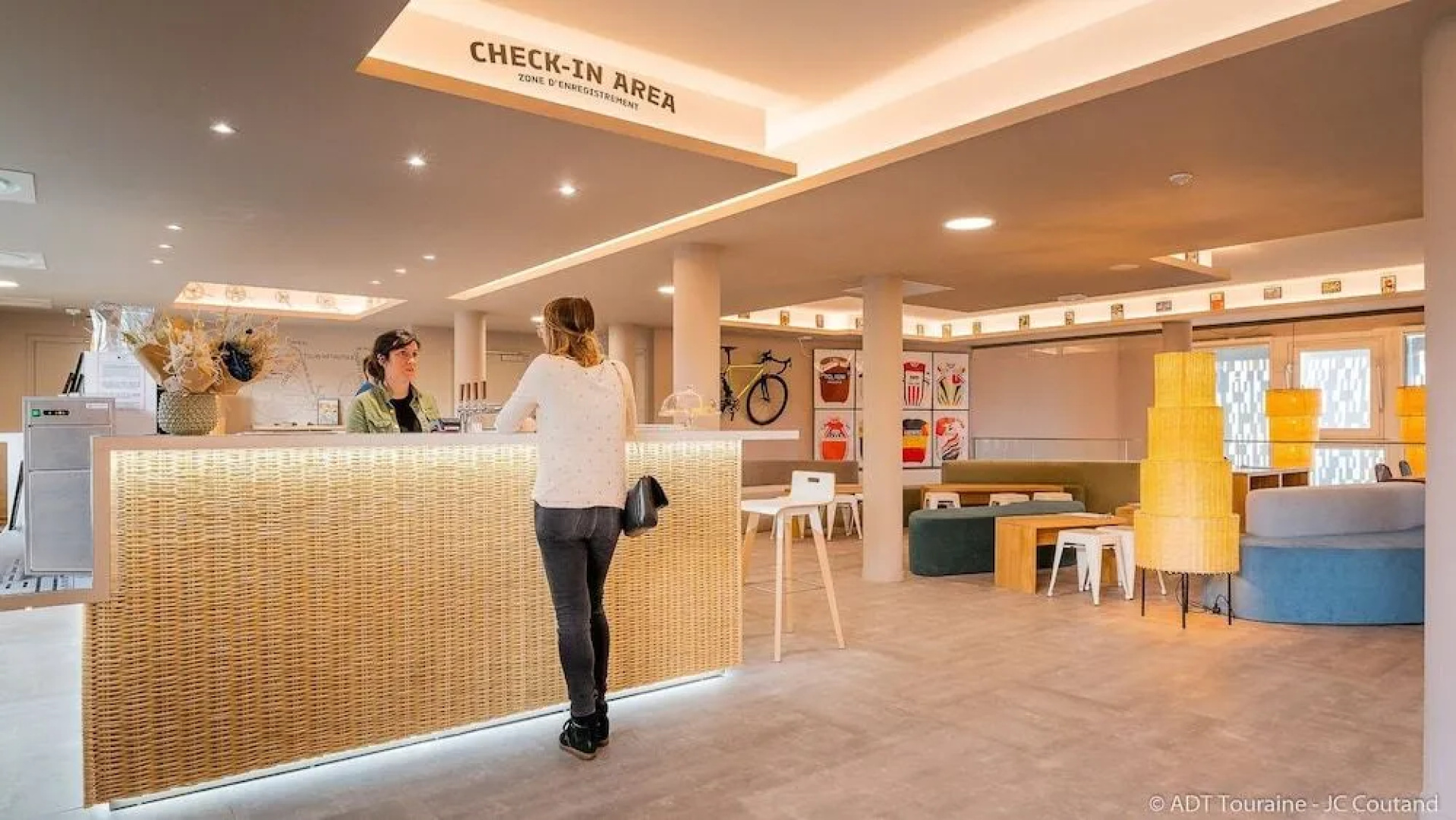 The People Hostel - Tours