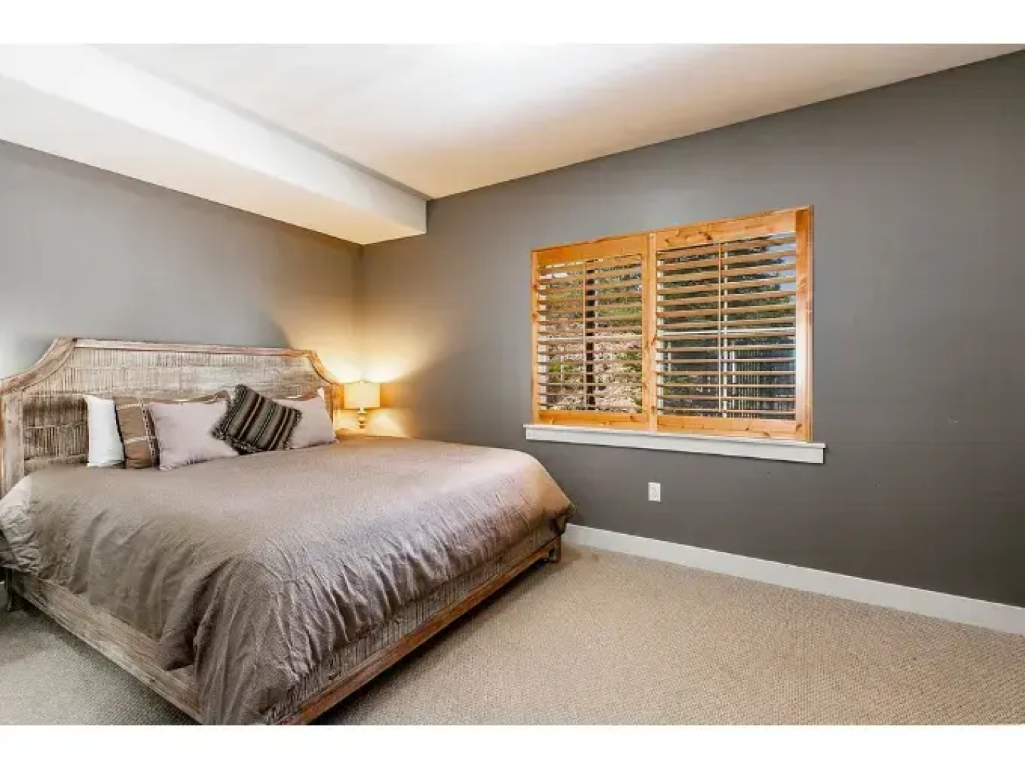 All Seasons Resort Lodging-Bear Hollow Village