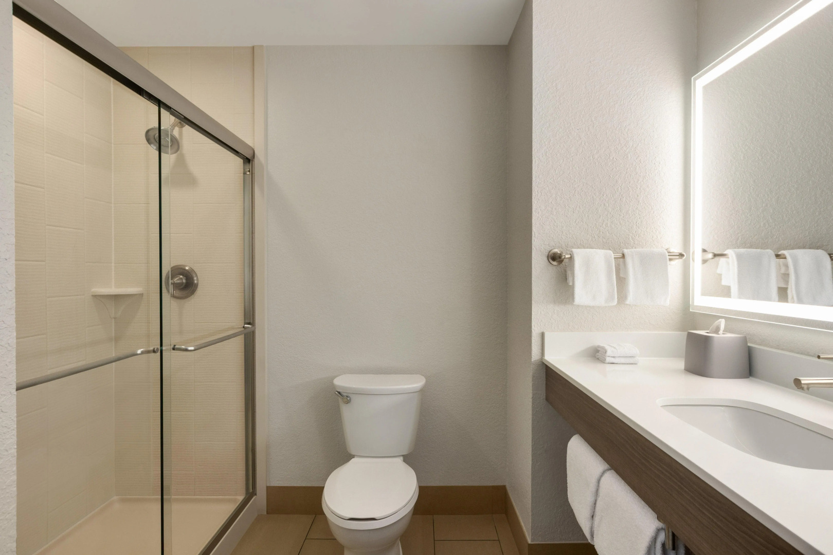 Holiday Inn Express & Suites Fort Lauderdale Airport South by IHG