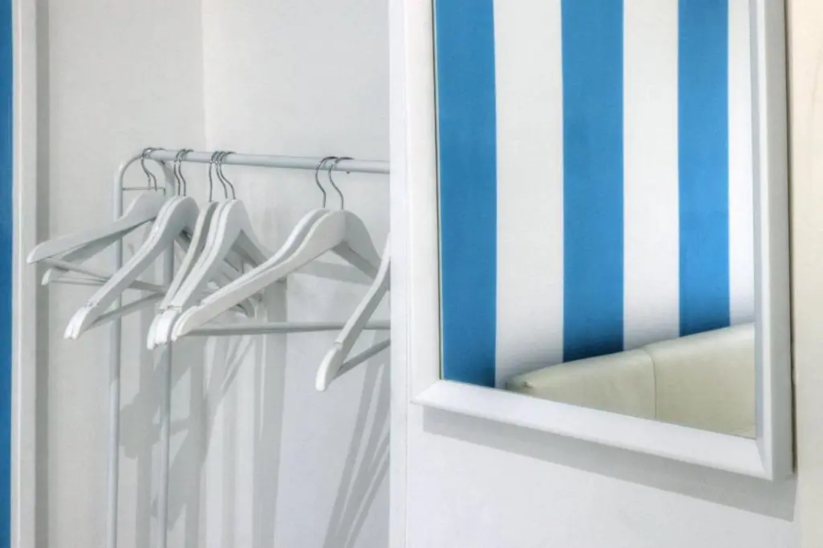 ### Appartamenti sulla SPIAGGIA al POETTO ###