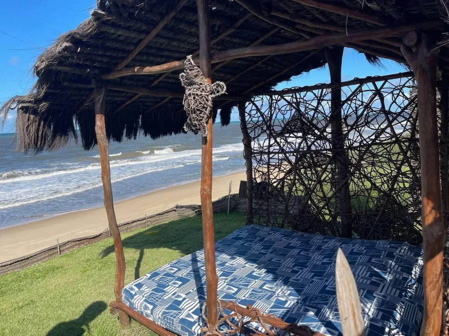 Impeccable 4-bedroom Beach House With a Great View