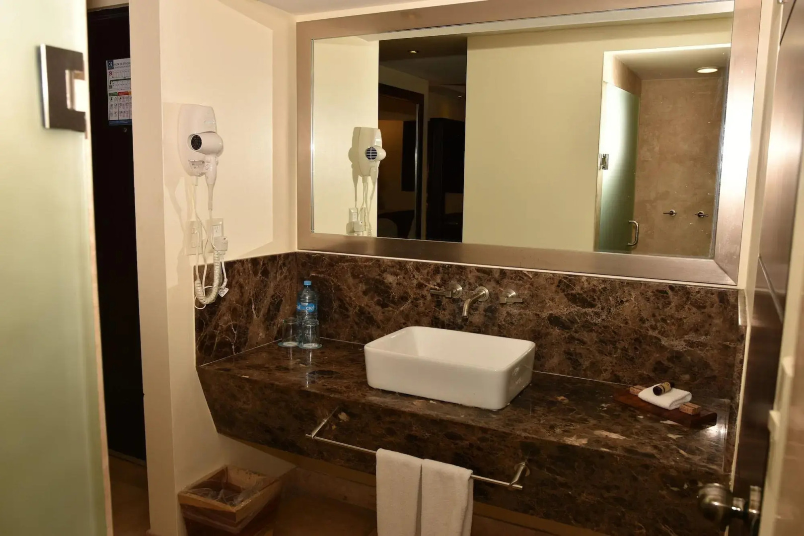 Marinaterra Hotel & Spa