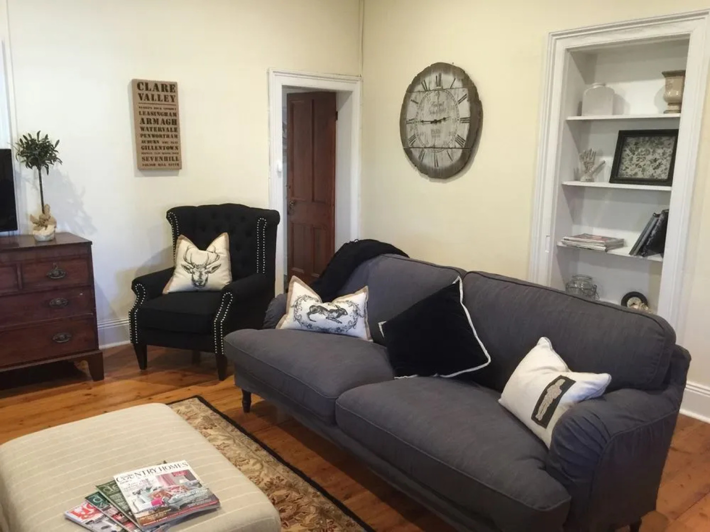 Mellers of Auburn Cafe and Accommodation