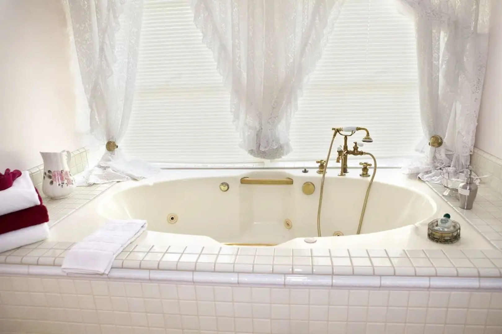 Barretta Gardens Inn