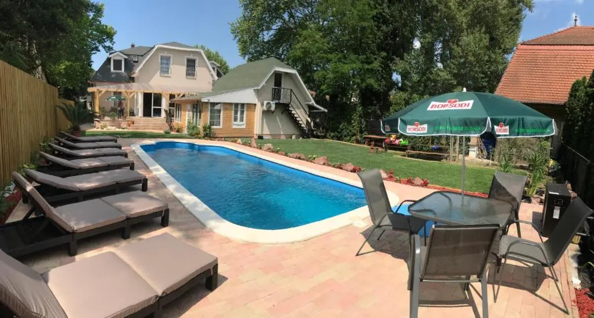 F57 - Frankó Családi Panzió