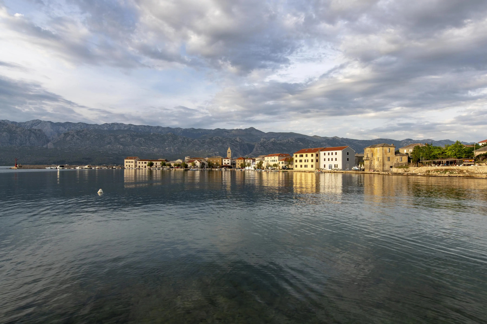 Beachfront Apartments Tamarix