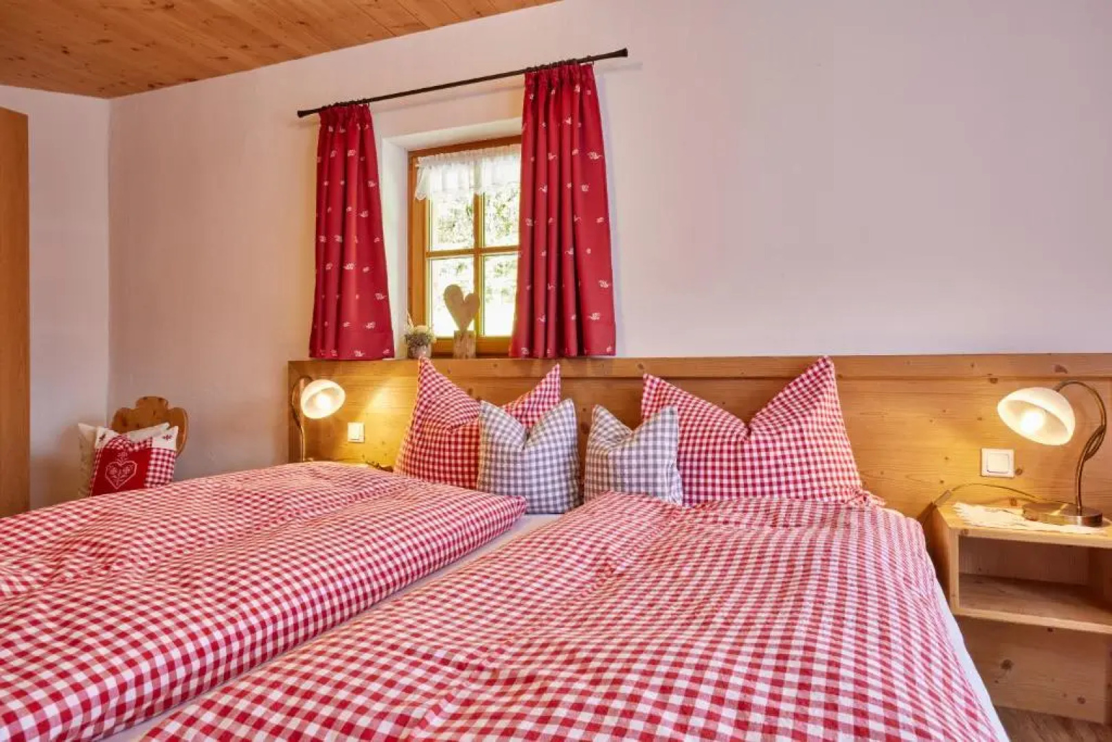 Ferienwohnungen Pfanzelter