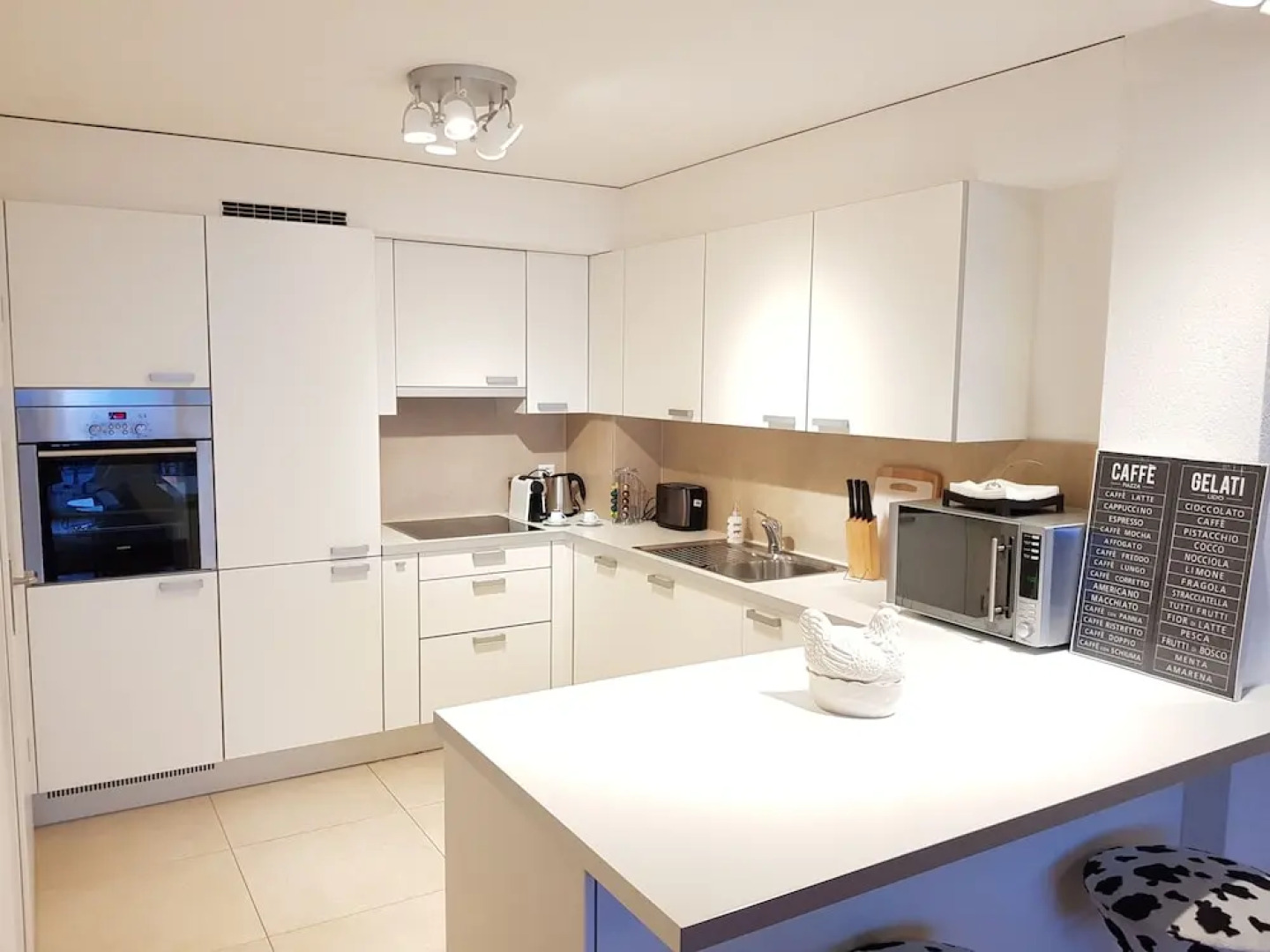 Montreux Lake View Apartments City Centre