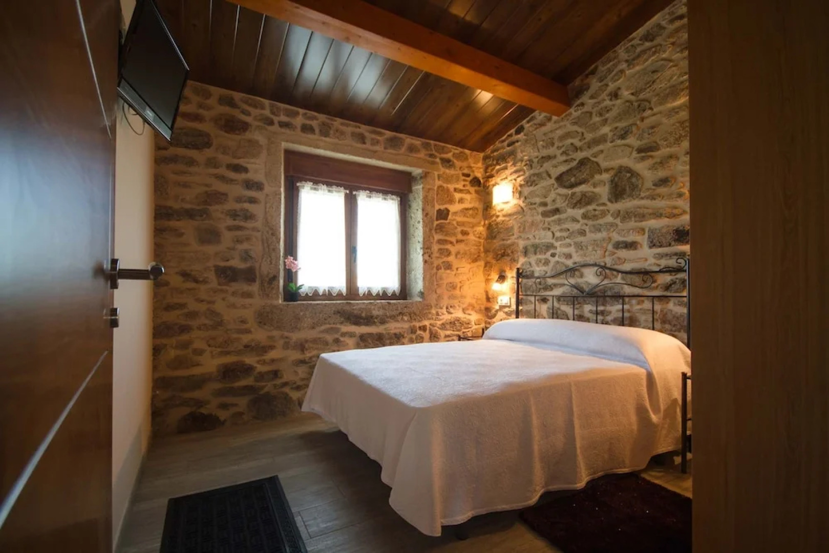 104225 -  House in Muxía