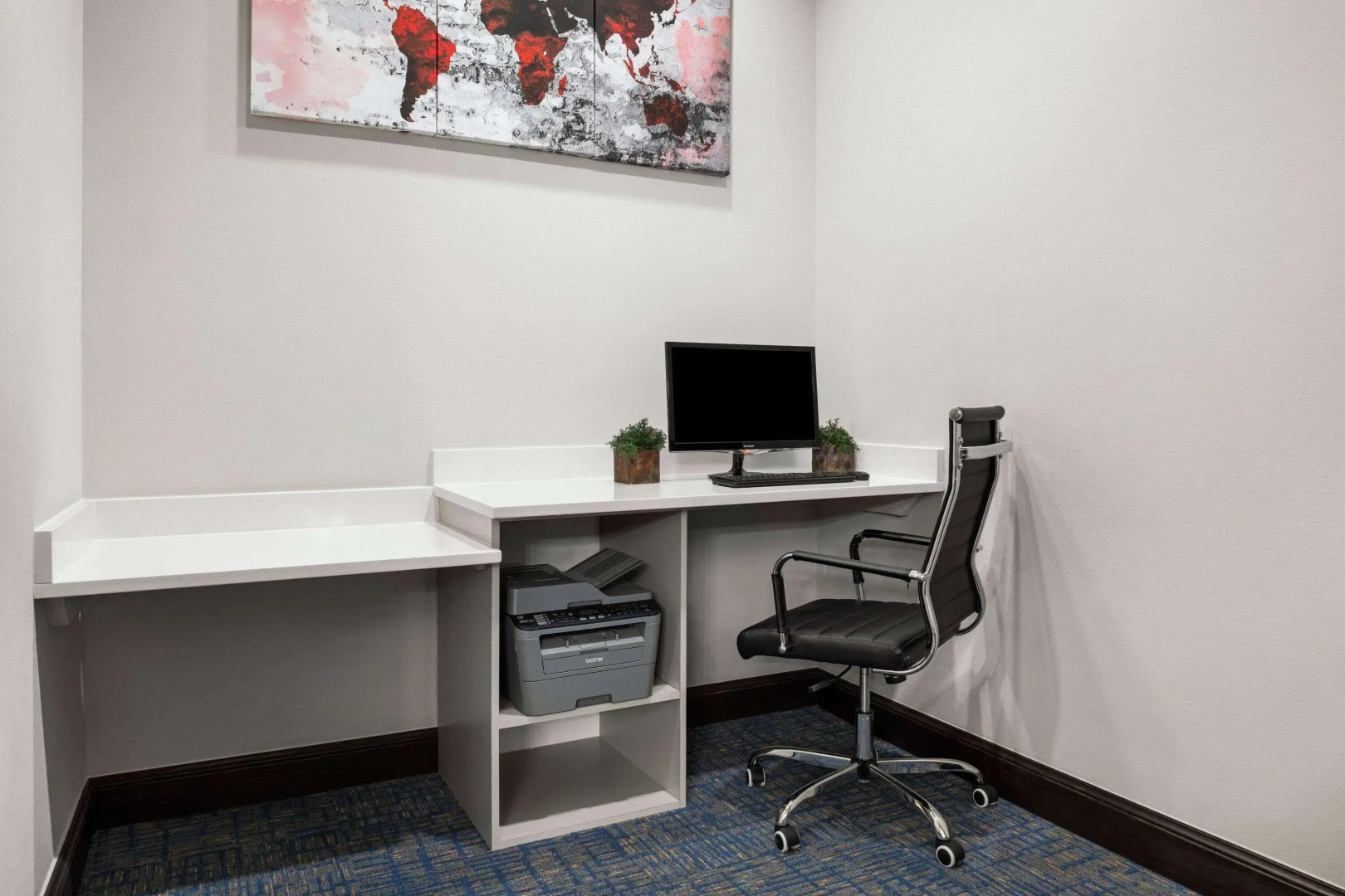 La Quinta Inn & Suites by Wyndham Denton - University Drive