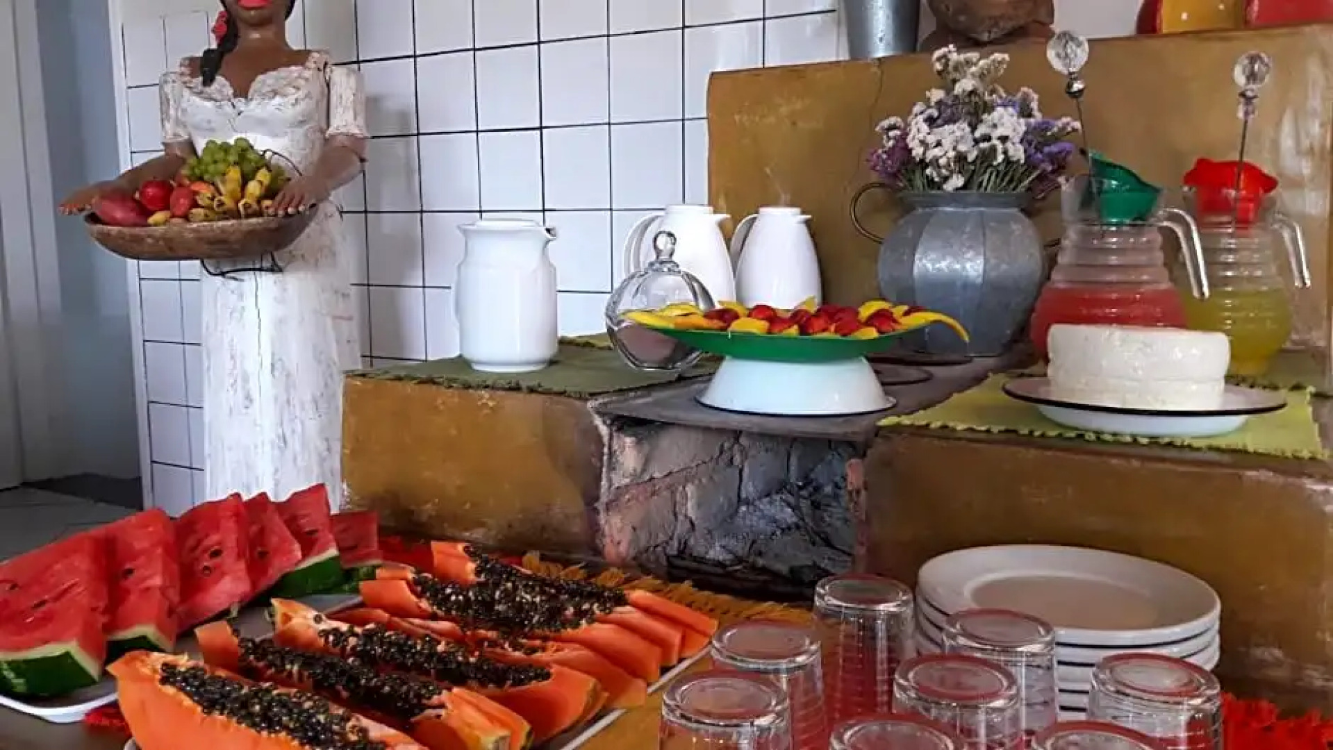 Pousada Cantagalo Bichinho MG